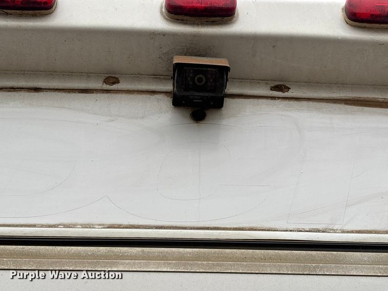 image for item EJ7697 2014 Ford E450 shuttle bus