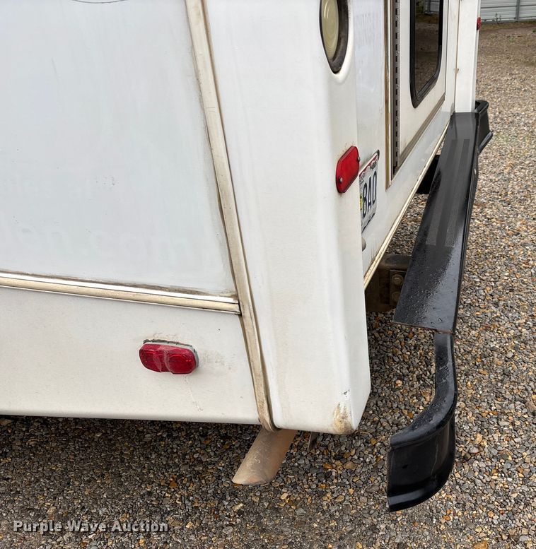 image for item EJ7697 2014 Ford E450 shuttle bus