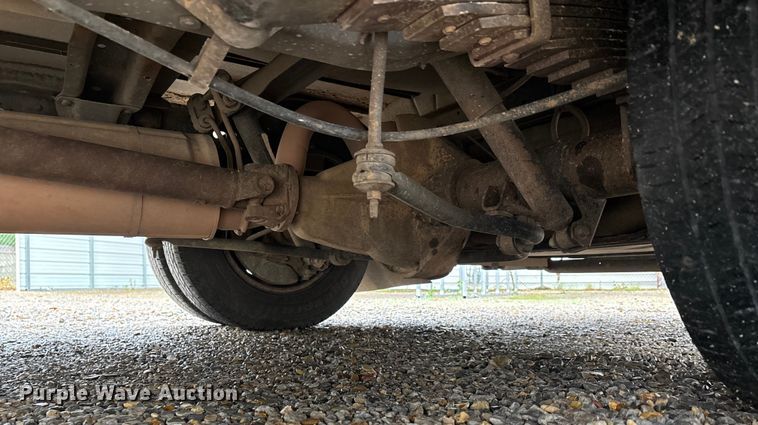 image for item EJ7697 2014 Ford E450 shuttle bus