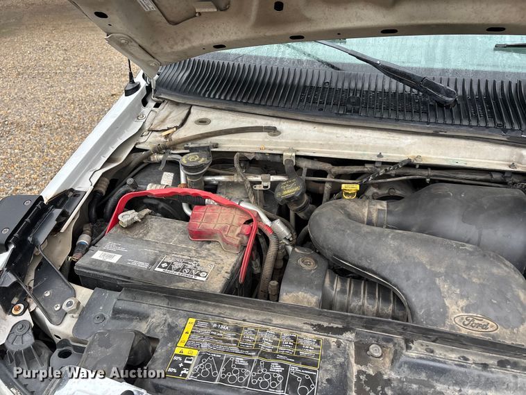 image for item EJ7697 2014 Ford E450 shuttle bus