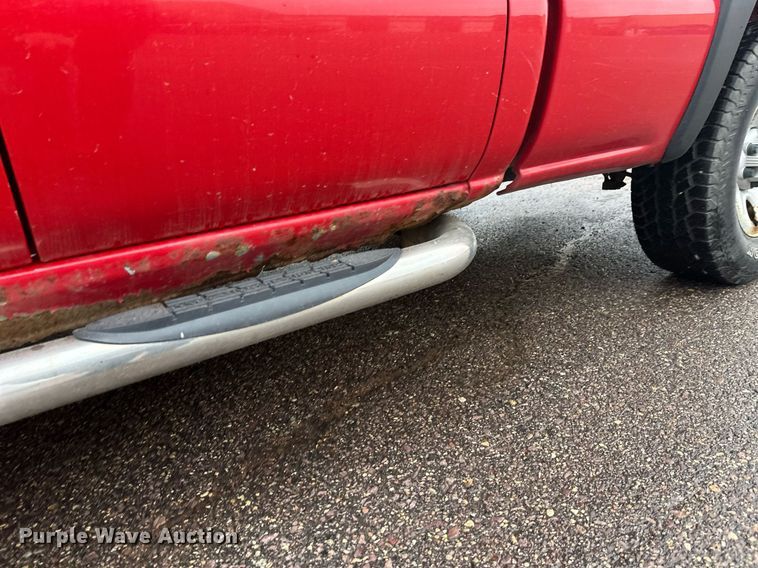 image for item EL0026 2005 Chevrolet Silverado 1500 Ext. Cab pickup truck