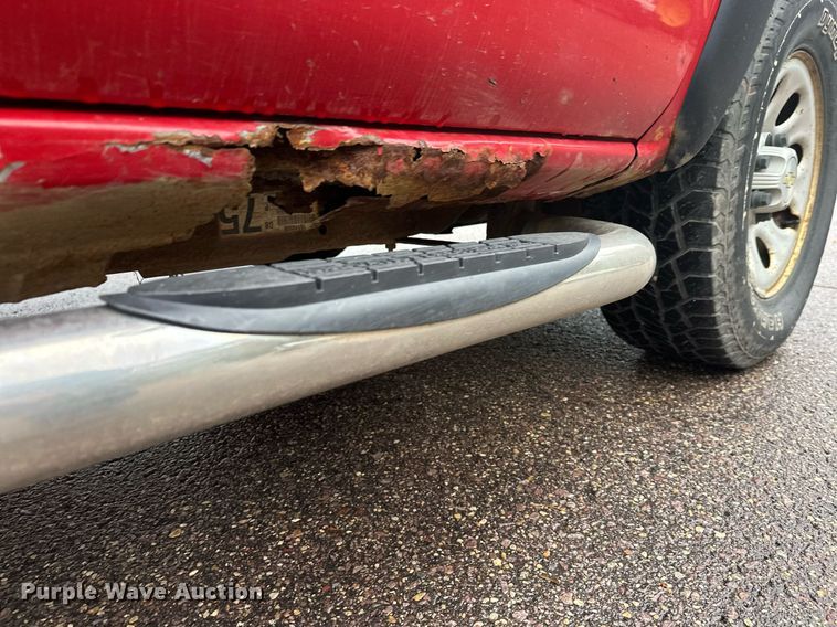 image for item EL0026 2005 Chevrolet Silverado 1500 Ext. Cab pickup truck