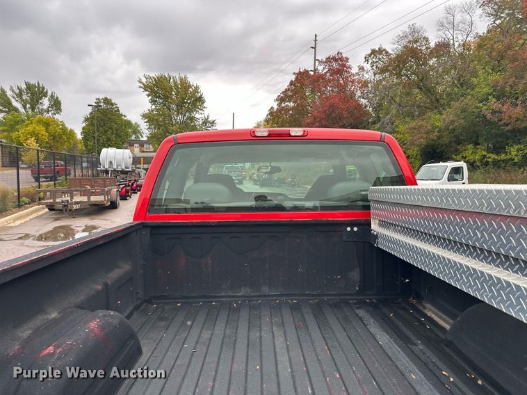 image for item EL0026 2005 Chevrolet Silverado 1500 Ext. Cab pickup truck