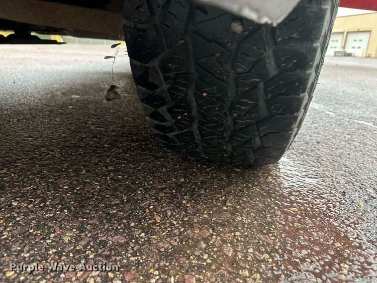 image for item EL0026 2005 Chevrolet Silverado 1500 Ext. Cab pickup truck