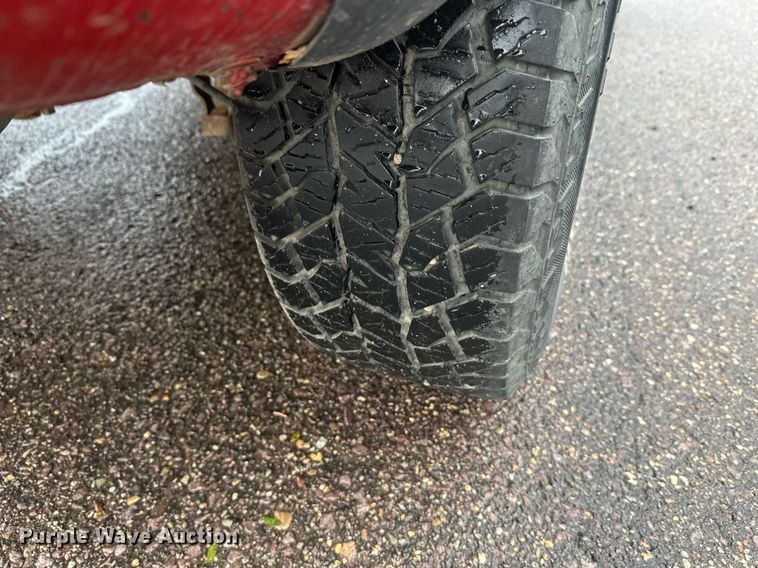 image for item EL0026 2005 Chevrolet Silverado 1500 Ext. Cab pickup truck