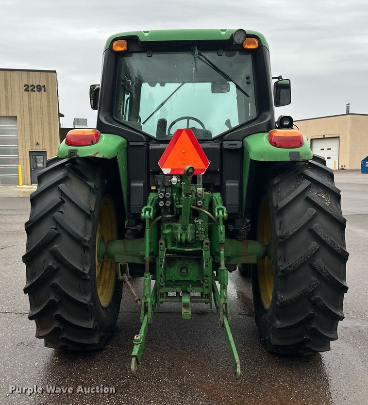 image for item EL0027 2009 John Deere 6230 MFWD tractor