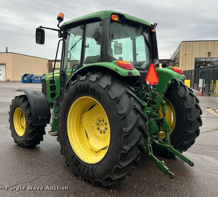 image for item EL0027 2009 John Deere 6230 MFWD tractor