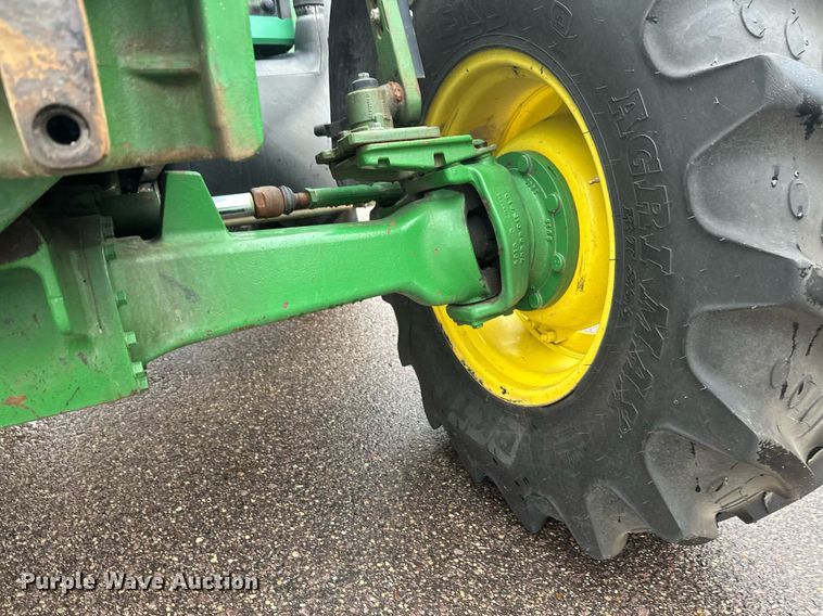 image for item EL0027 2009 John Deere 6230 MFWD tractor