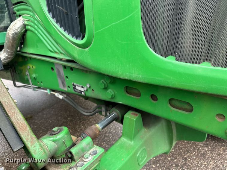 image for item EL0027 2009 John Deere 6230 MFWD tractor