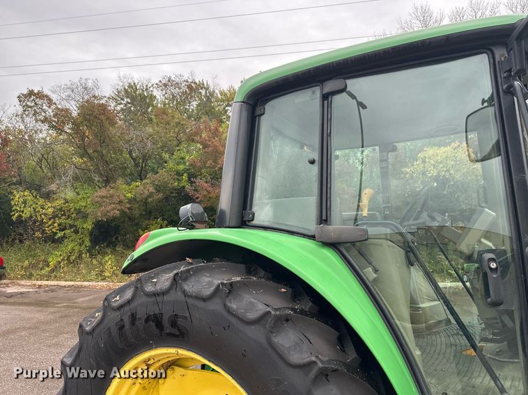 image for item EL0027 2009 John Deere 6230 MFWD tractor