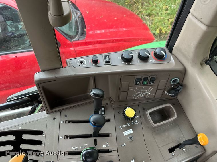 image for item EL0027 2009 John Deere 6230 MFWD tractor