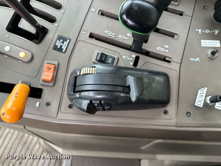 image for item EL0027 2009 John Deere 6230 MFWD tractor