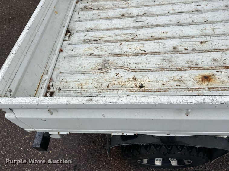 image for item EL0028 Suzuki mini truck