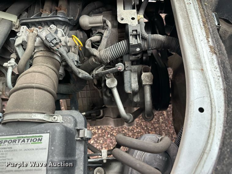 image for item EL0028 Suzuki mini truck