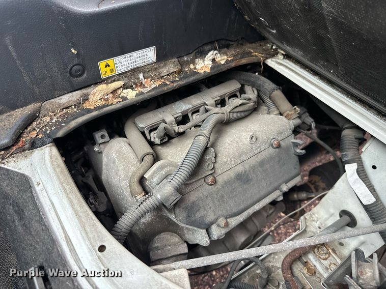 image for item EL0028 Suzuki mini truck