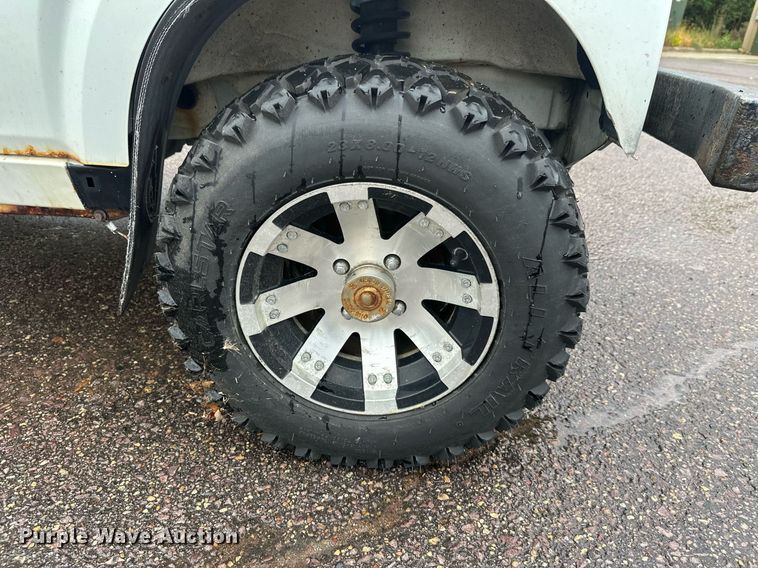 image for item EL0028 Suzuki mini truck