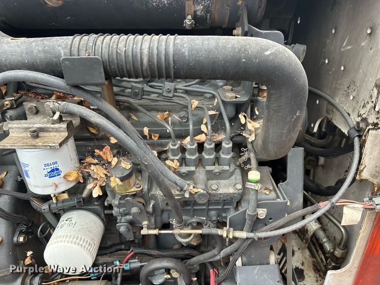 image for item EL0029 2004 Bobcat S250 skid steer loader