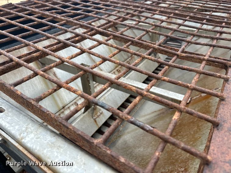 image for item EL0030 2010 International 7400 hook lift truck