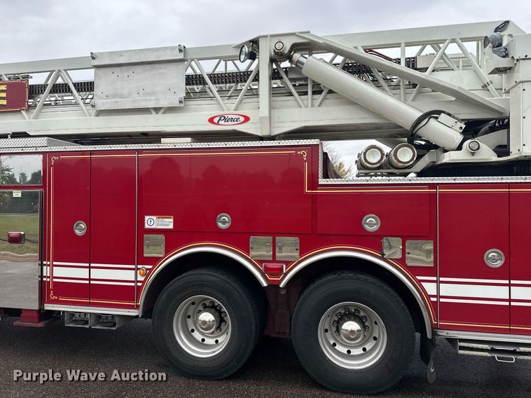 image for item EL0031 2005 Pierce Dash aerial platform fire truck