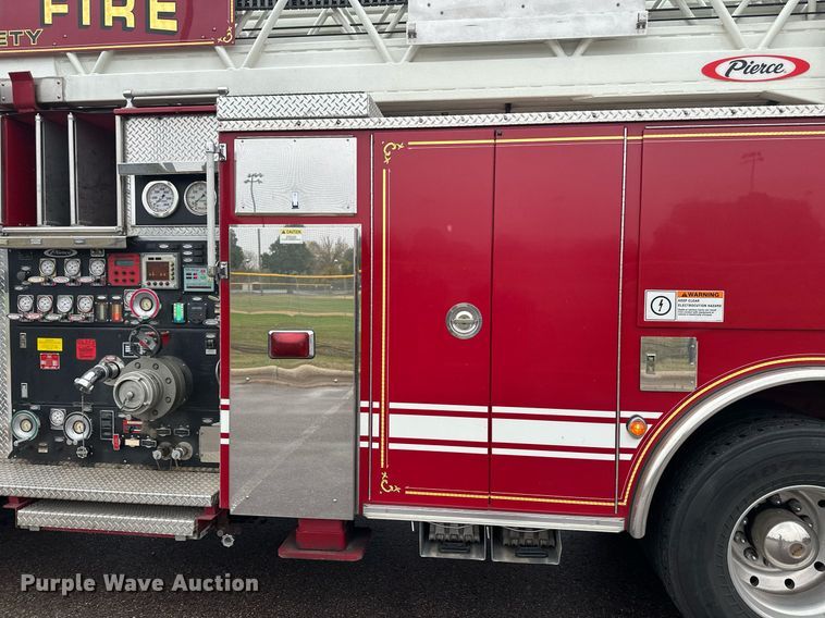 image for item EL0031 2005 Pierce Dash aerial platform fire truck