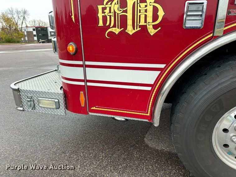 image for item EL0031 2005 Pierce Dash aerial platform fire truck