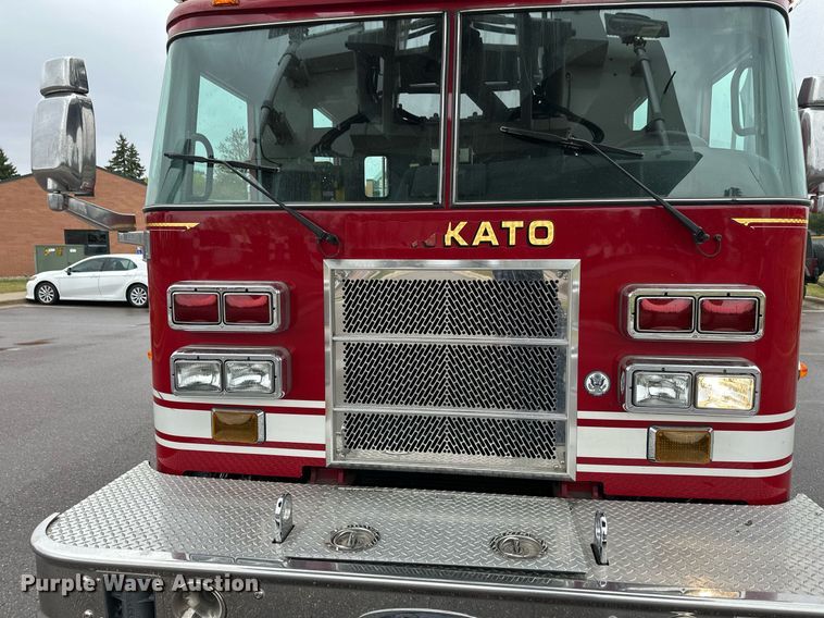 image for item EL0031 2005 Pierce Dash aerial platform fire truck