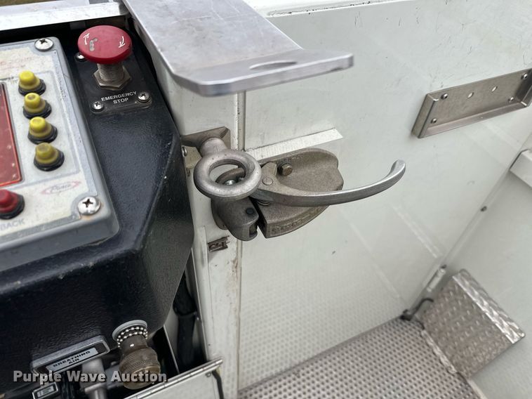 image for item EL0031 2005 Pierce Dash aerial platform fire truck