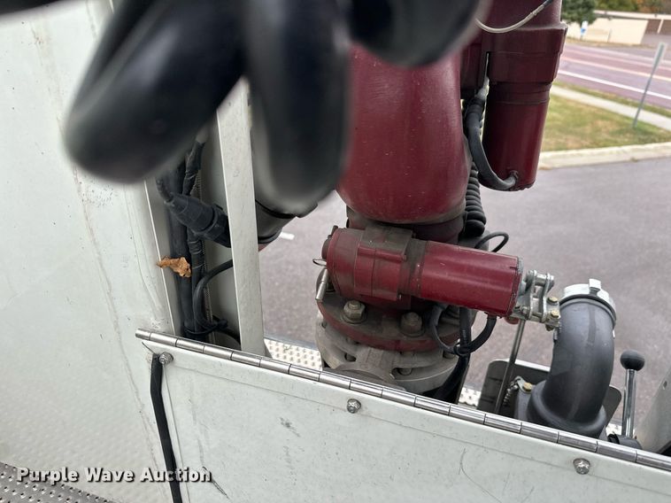 image for item EL0031 2005 Pierce Dash aerial platform fire truck