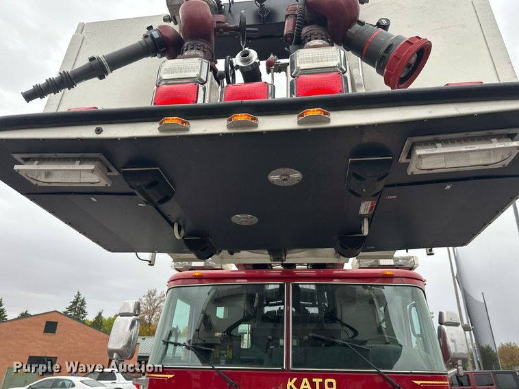 image for item EL0031 2005 Pierce Dash aerial platform fire truck