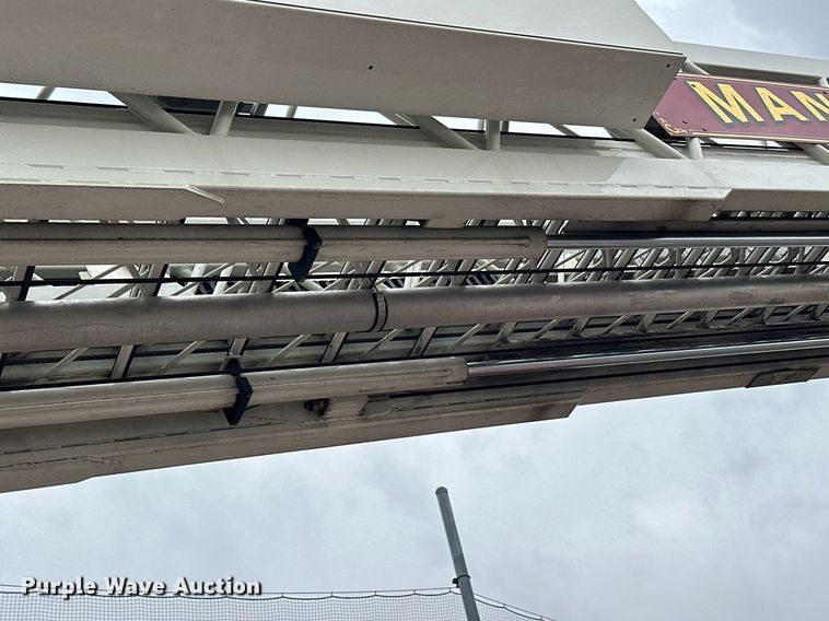 image for item EL0031 2005 Pierce Dash aerial platform fire truck