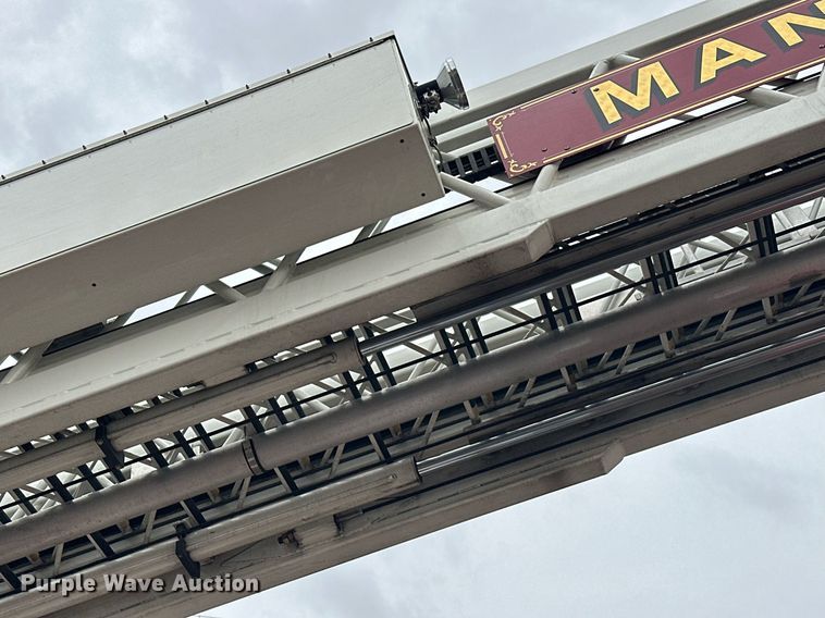 image for item EL0031 2005 Pierce Dash aerial platform fire truck