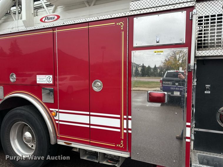 image for item EL0031 2005 Pierce Dash aerial platform fire truck