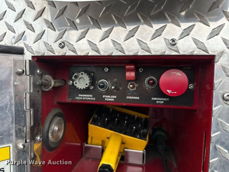 image for item EL0031 2005 Pierce Dash aerial platform fire truck