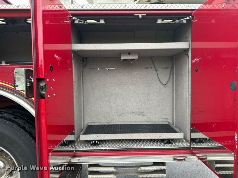 image for item EL0031 2005 Pierce Dash aerial platform fire truck