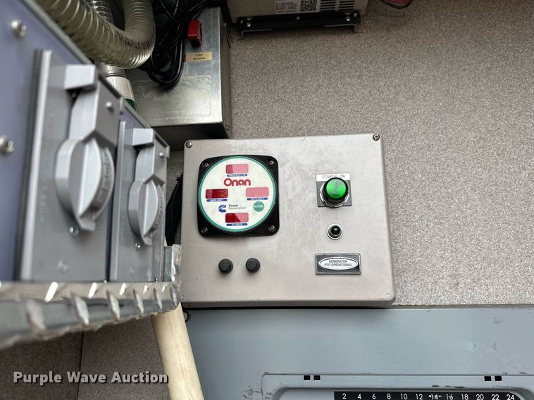 image for item EL0031 2005 Pierce Dash aerial platform fire truck