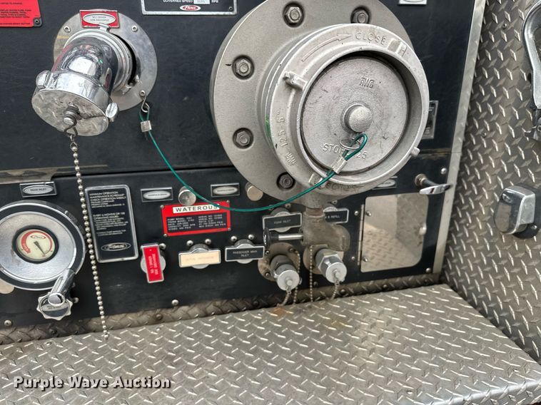 image for item EL0031 2005 Pierce Dash aerial platform fire truck