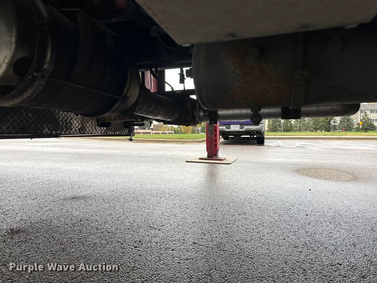 image for item EL0031 2005 Pierce Dash aerial platform fire truck