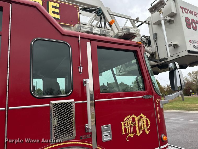 image for item EL0031 2005 Pierce Dash aerial platform fire truck