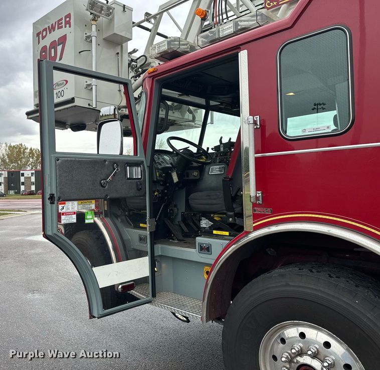 image for item EL0031 2005 Pierce Dash aerial platform fire truck