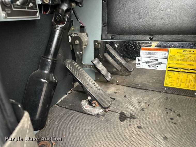 image for item EL0031 2005 Pierce Dash aerial platform fire truck