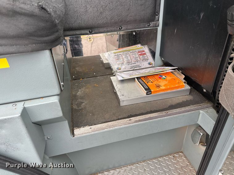 image for item EL0031 2005 Pierce Dash aerial platform fire truck