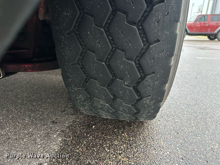 image for item EL0031 2005 Pierce Dash aerial platform fire truck