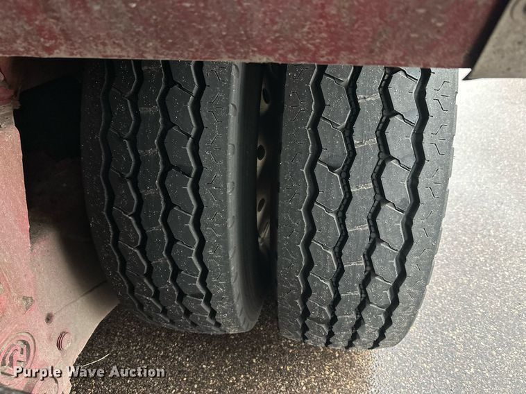 image for item EL0031 2005 Pierce Dash aerial platform fire truck