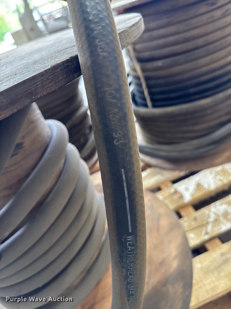 image for item EM2404 (3) spools of hydraulic hose