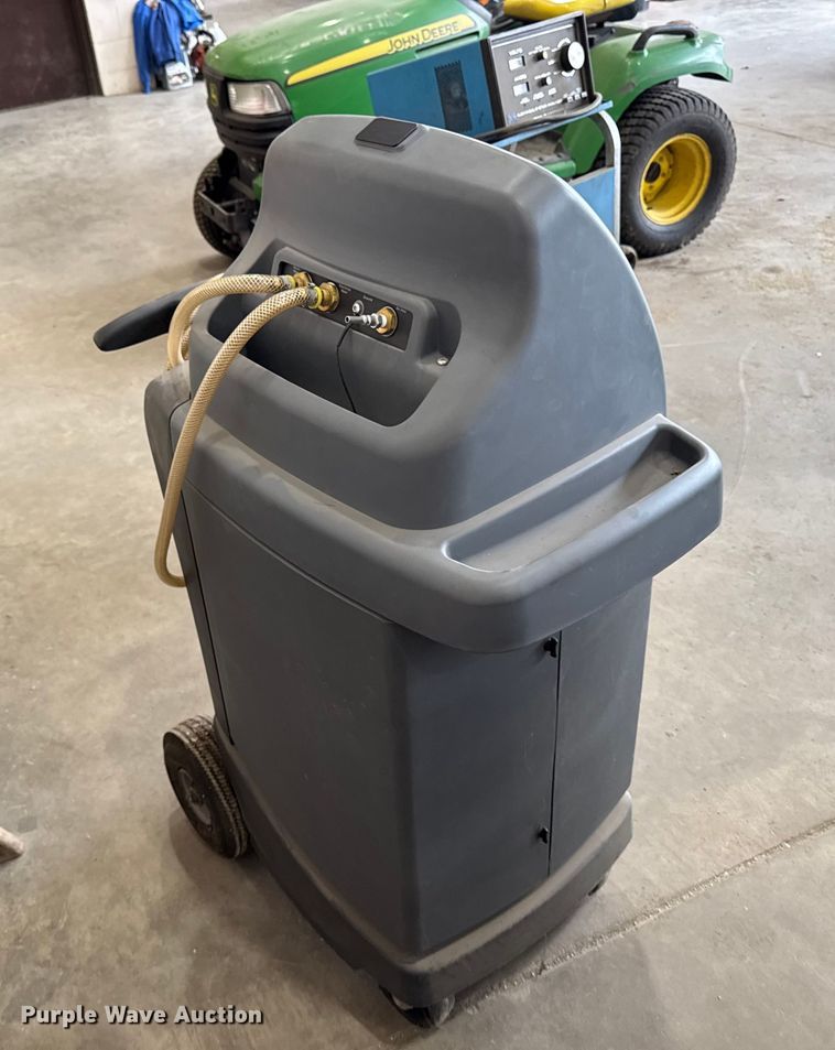 image for item EM2405 Tools