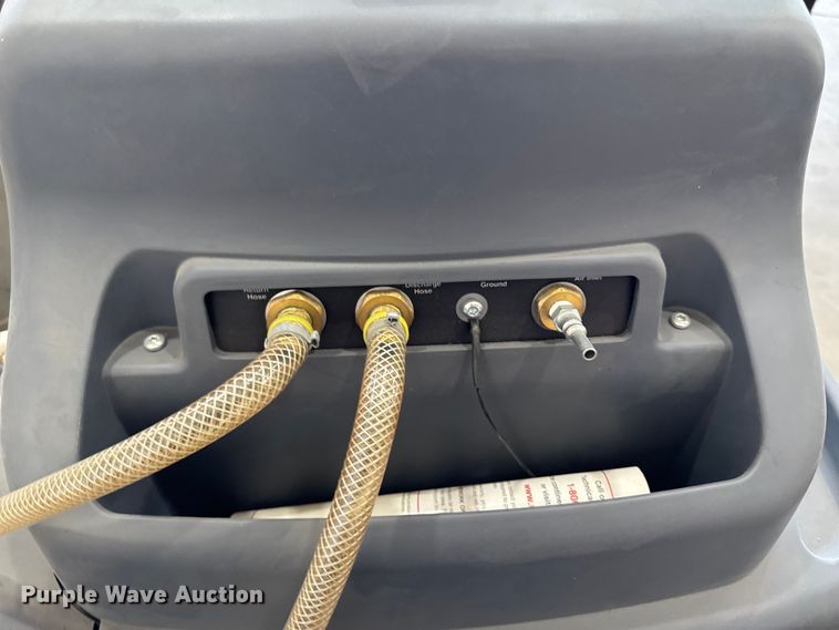 image for item EM2405 Tools