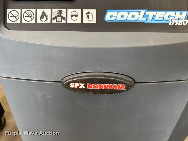 image for item EM2405 Tools