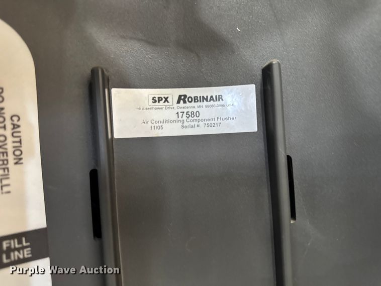 image for item EM2405 Tools