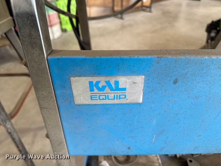 image for item EM2405 Tools