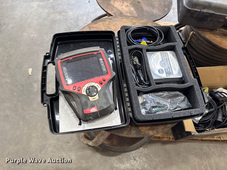 image for item EM2406 Tools